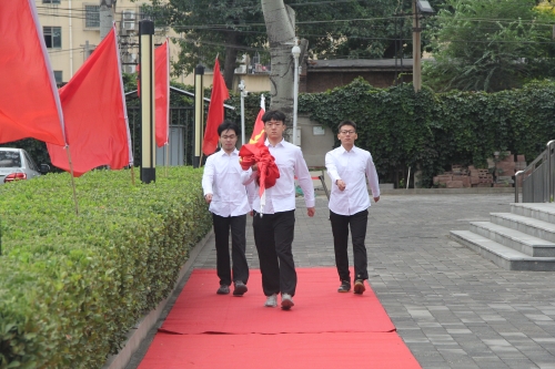 升旗手、護(hù)旗手(1)